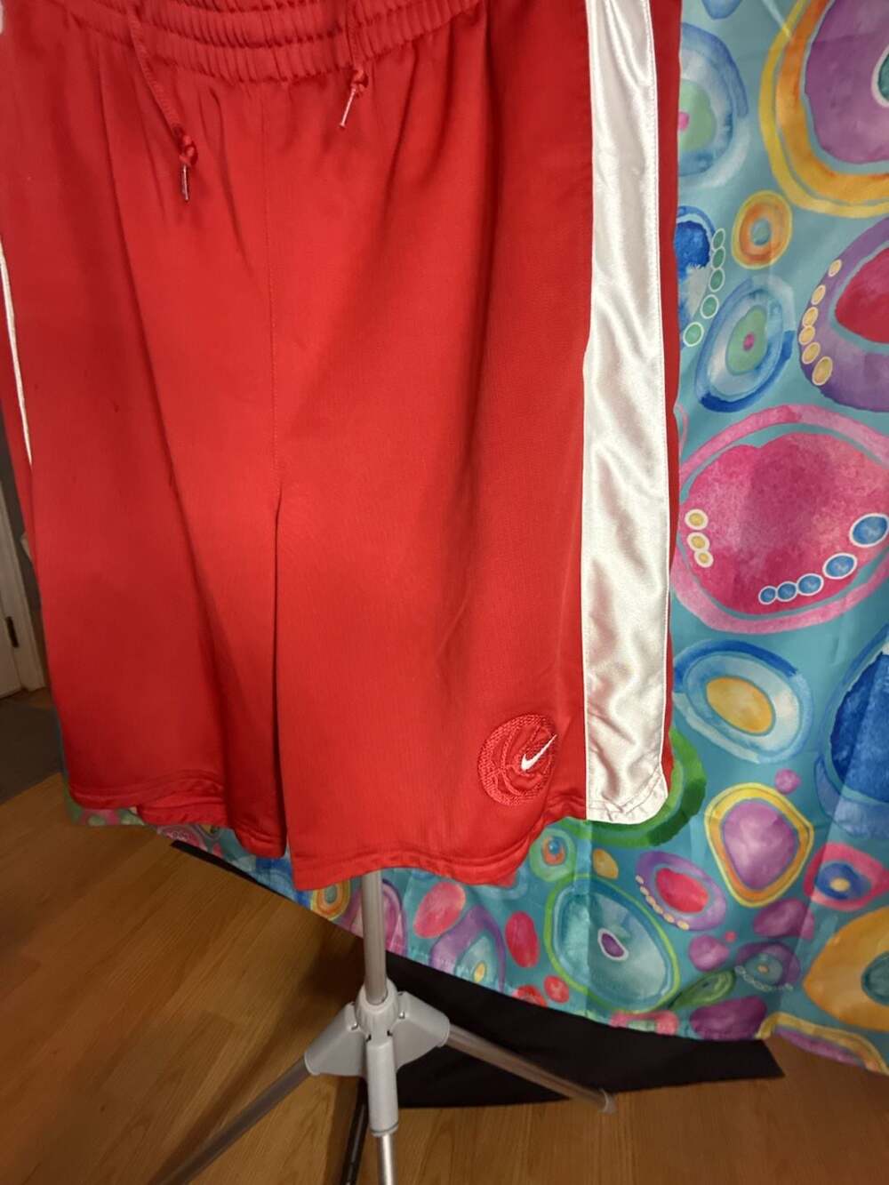 Vintage Nike Embroidered Basketball Swoosh Shorts Red White Navy size Large